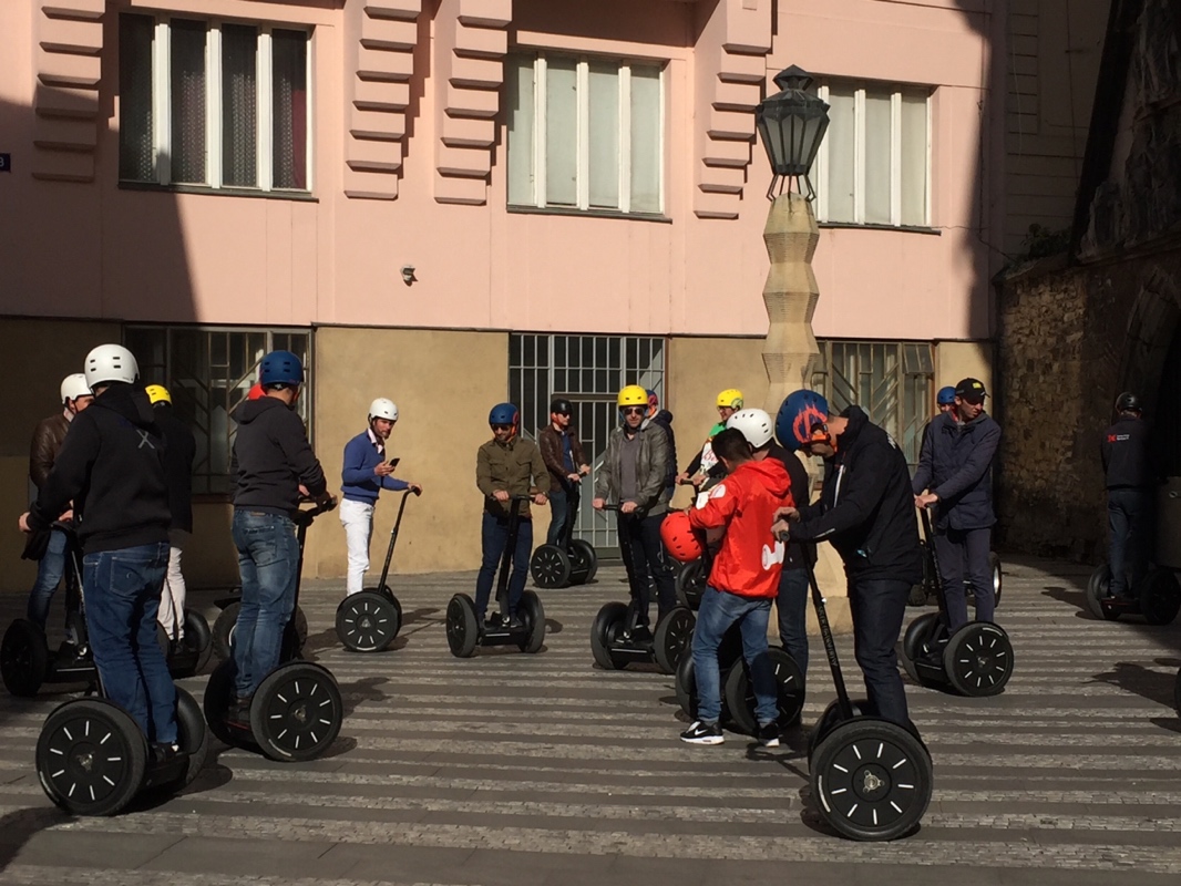 Groupe en Segway